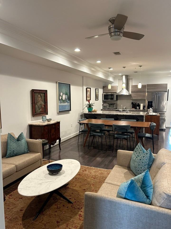 1424 Buchanan St Nw #2 - Photo 5 of 15