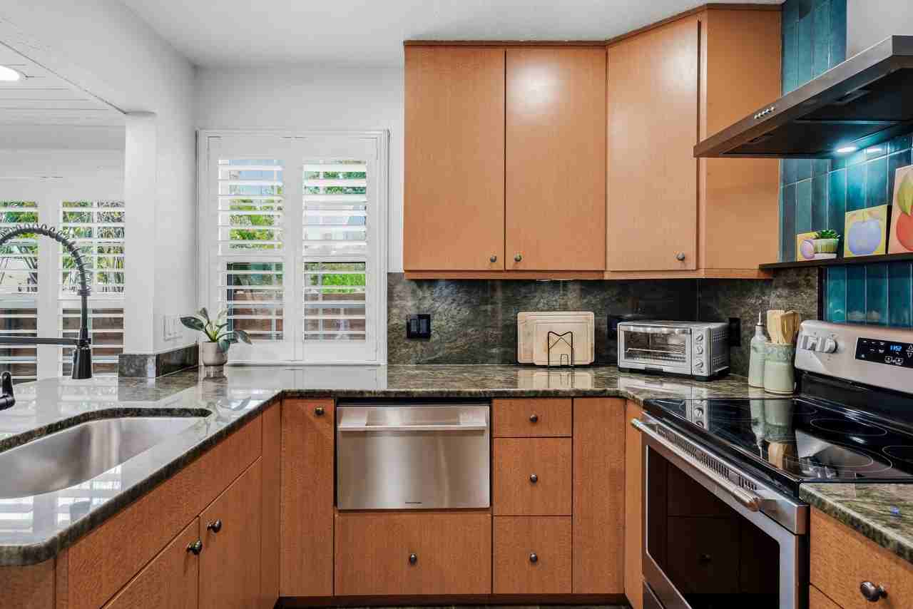 1610 56th St S - Photo 7 of 13