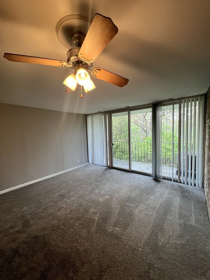 5760 Abbey Dr #5760-3G - Photo 2 of 9