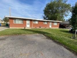 featured image of 860 Northeast