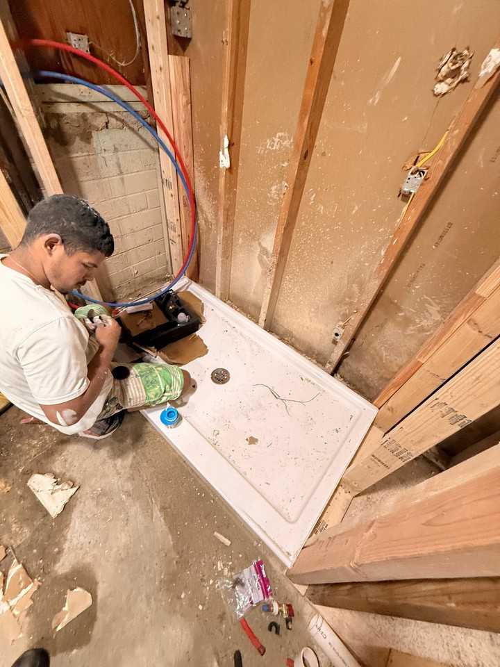 125 Diaz St - Photo 4 of 14