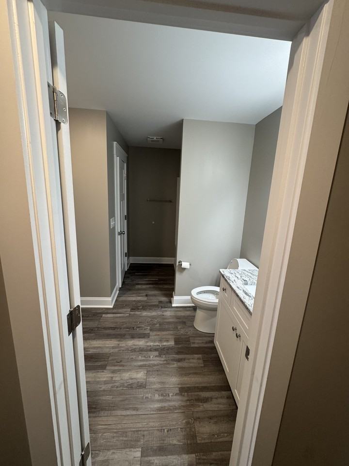 1260 Tunnel Hill Varnell Rd Nw #B - Photo 3 of 7