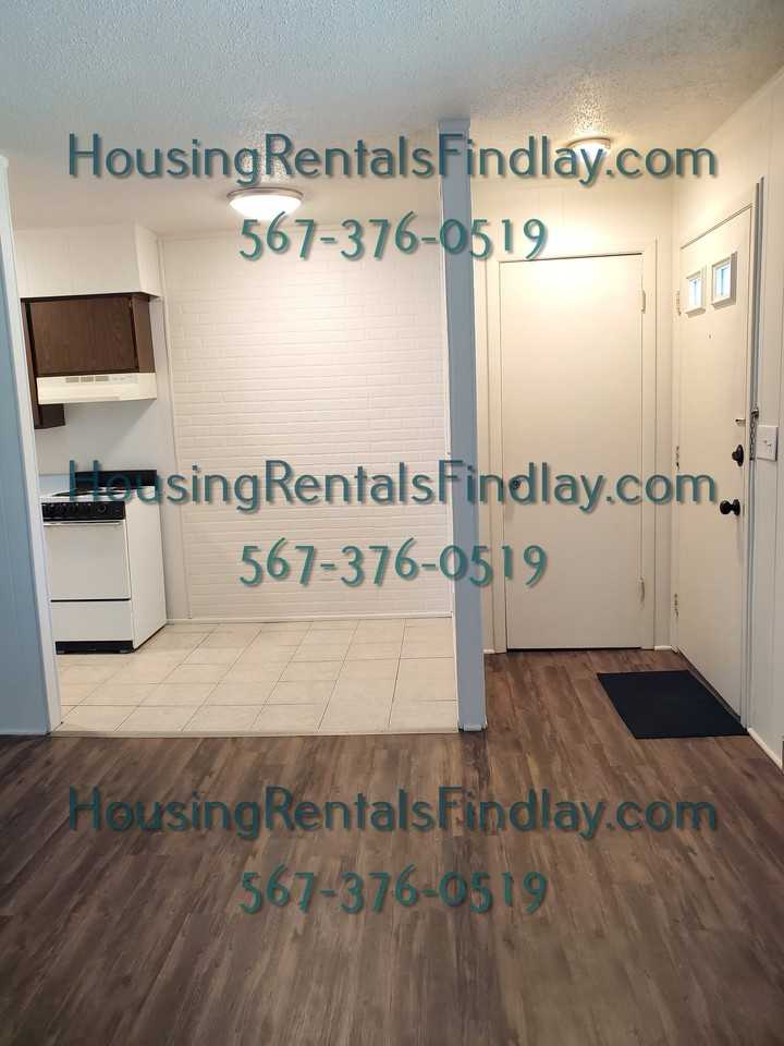 819 N Cory St #6 - Photo 3 of 10