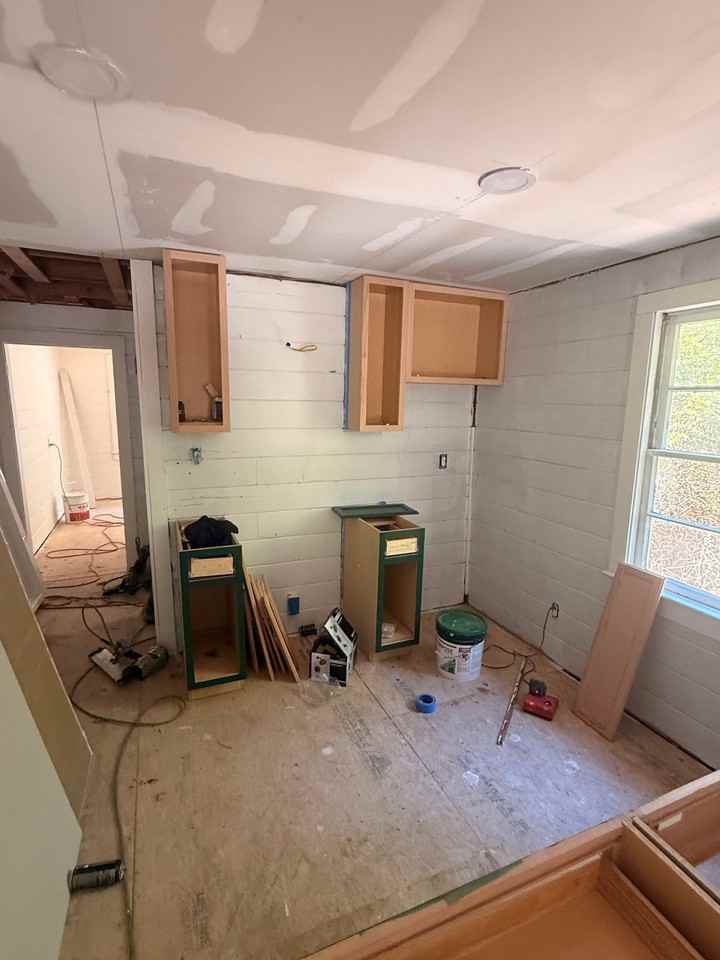 113 Randolph St #1 - Photo 3 of 11