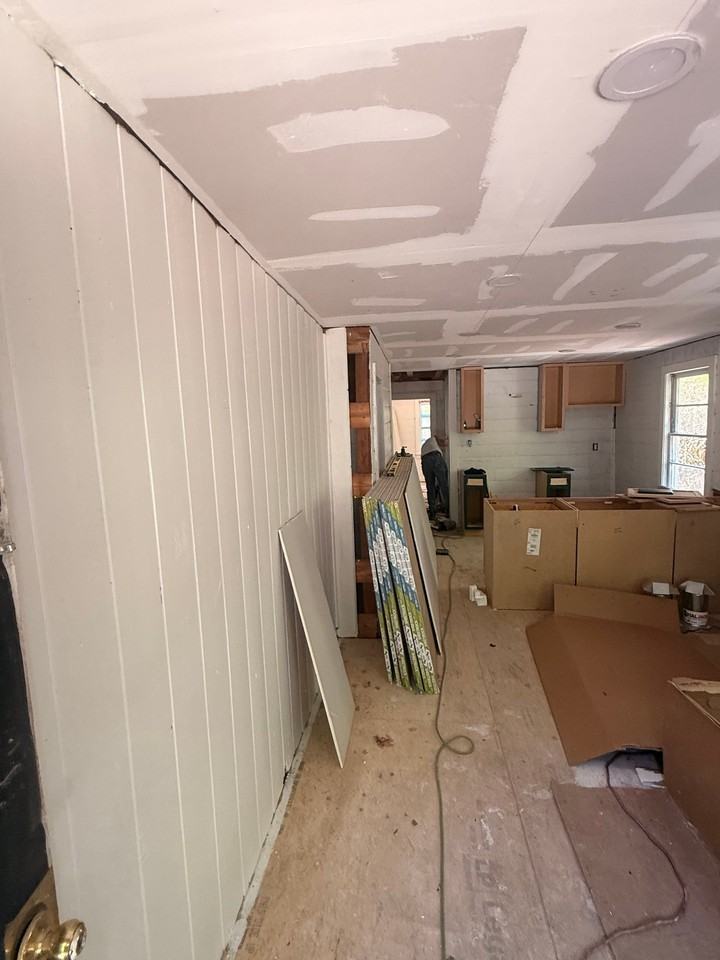 113 Randolph St #1 - Photo 4 of 11