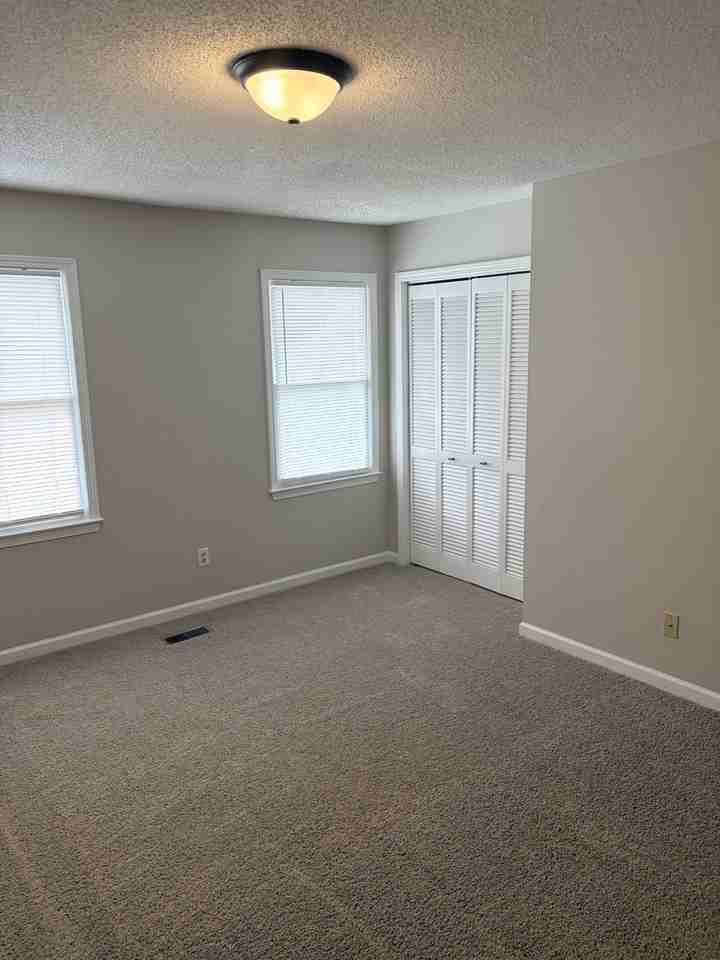 7 Althea Cir #1 - Photo 2 of 10