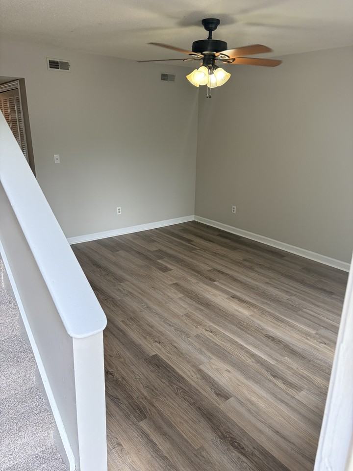 7 Althea Cir #1 - Photo 4 of 10