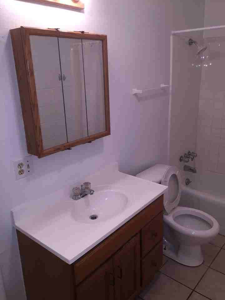 1611 Riverside Dr #37 - Photo 5 of 7