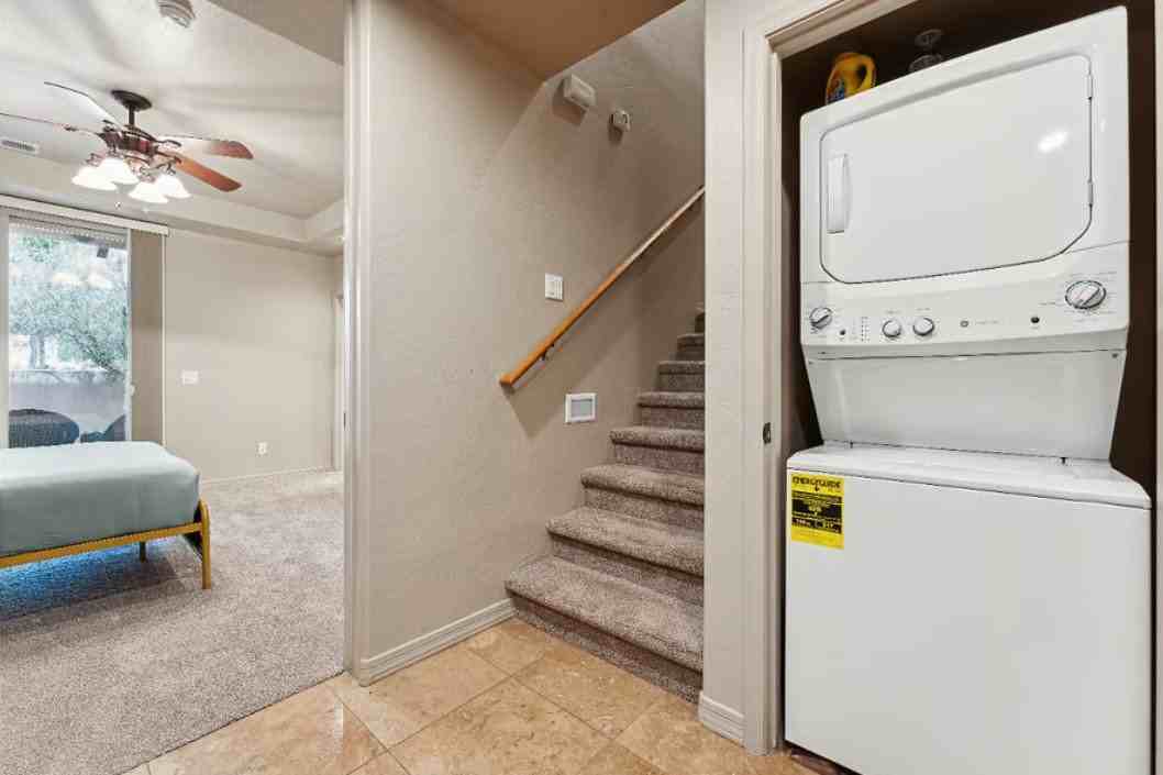3385 Calle Del Sol - Photo 5 of 11