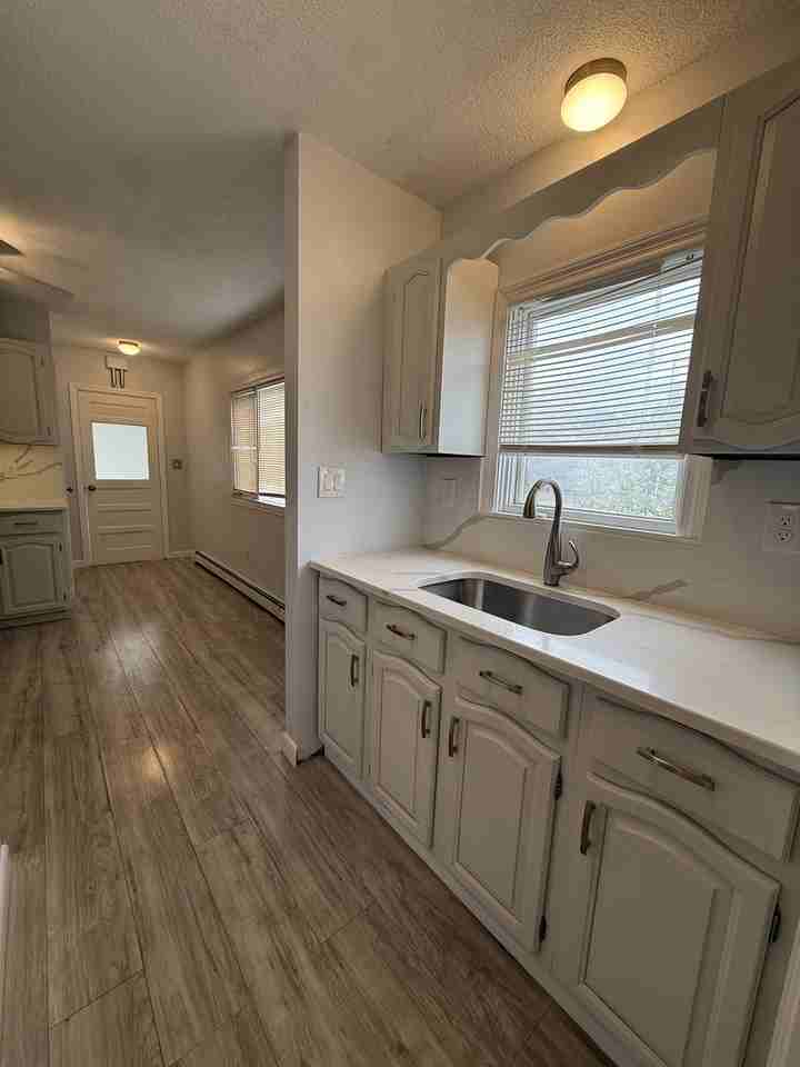 376 Riverside Ave #1 - Photo 4 of 14