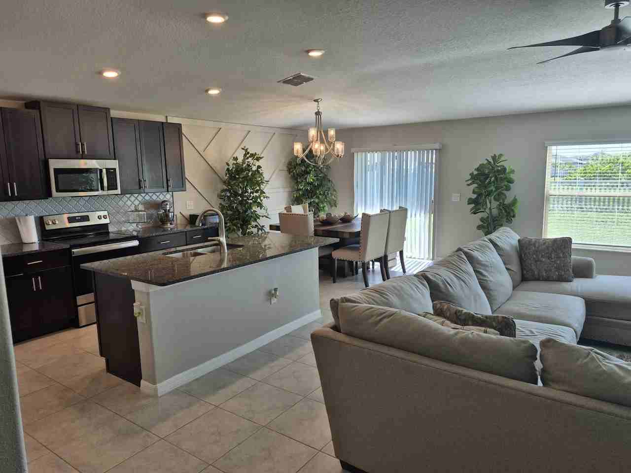 7033 King Creek Drive - Photo 3 of 23