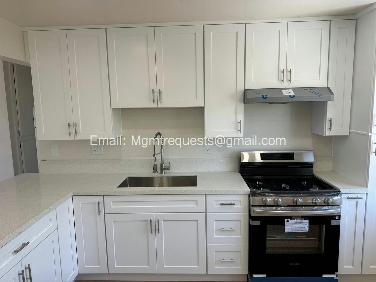 189 East Ellis Street, Unit 187 - Photo 3 of 13