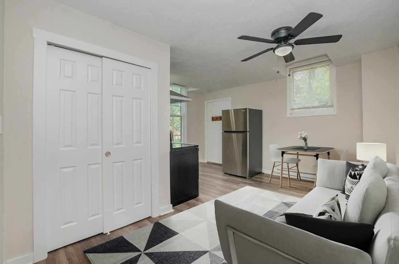 3030 Cleinview Avenue, Unit 4 - Photo 3 of 18