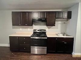 featured image of 178 Central St