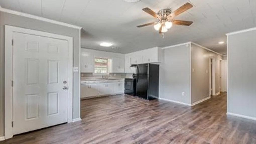 1833 Independence Avenue, Unit 1835 - Photo 4 of 4