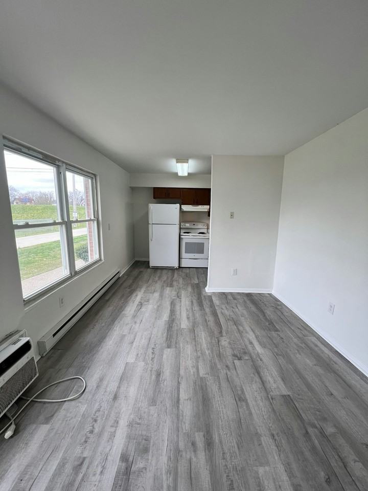 23 South River Street, Unit 2 - Photo 7 of 11