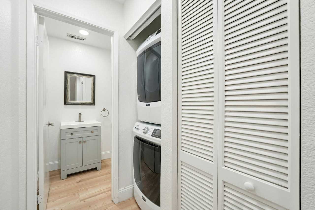 7011 Rodling Drive, Unit E - Photo 6 of 18