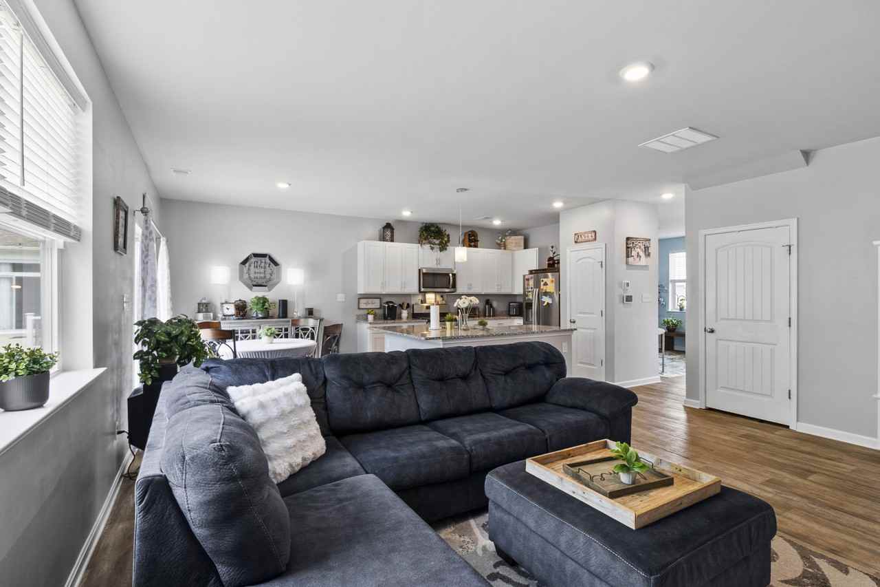 20576 Smithfield Cir #1 - Photo 7 of 50