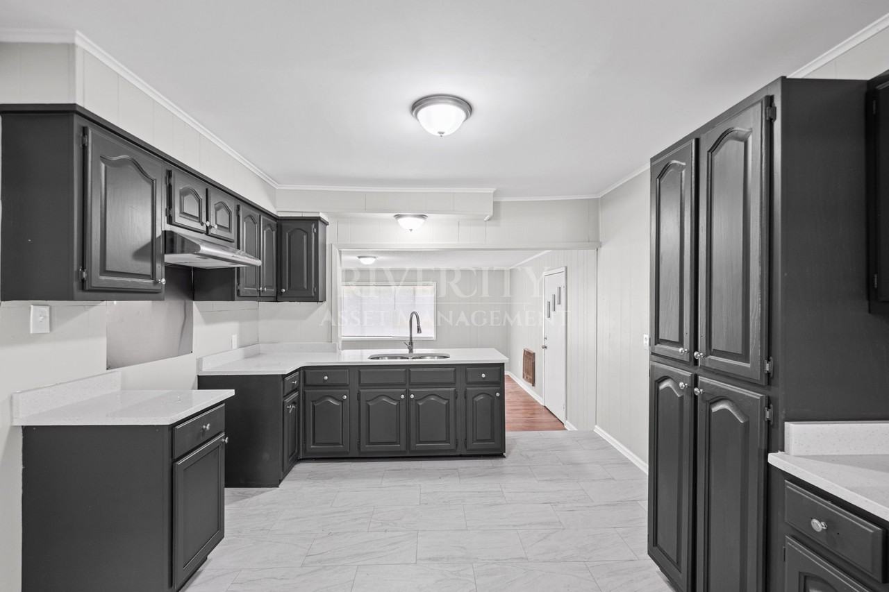 4059 Geraldus Ave #1 - Photo 7 of 23