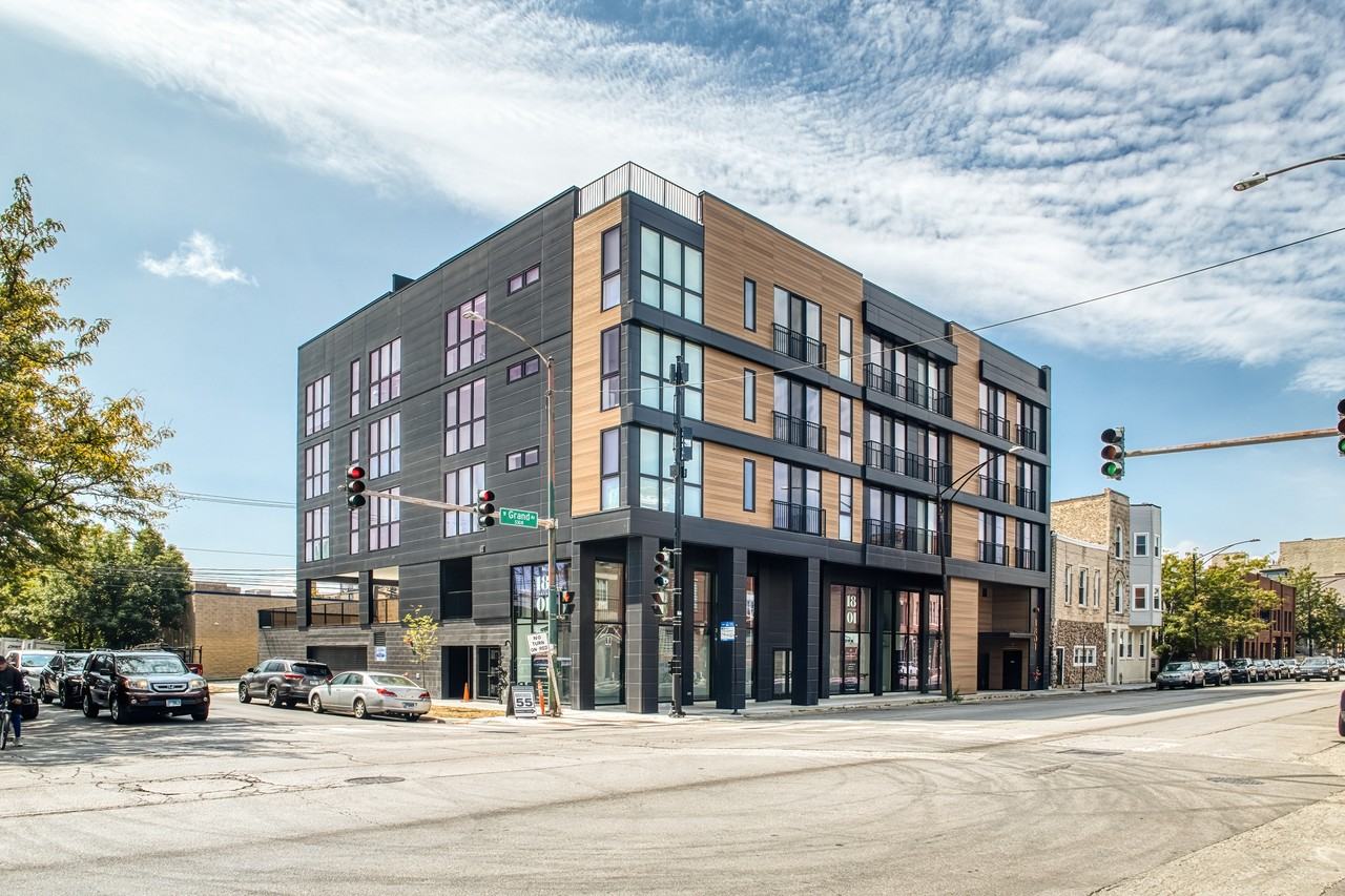 1801 W Grand Ave #504