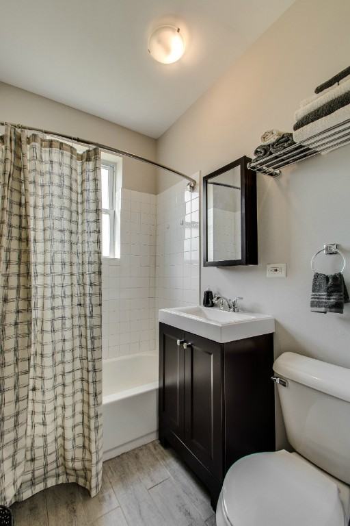 1627 N Humboldt Blvd #4E - Photo 5 of 10