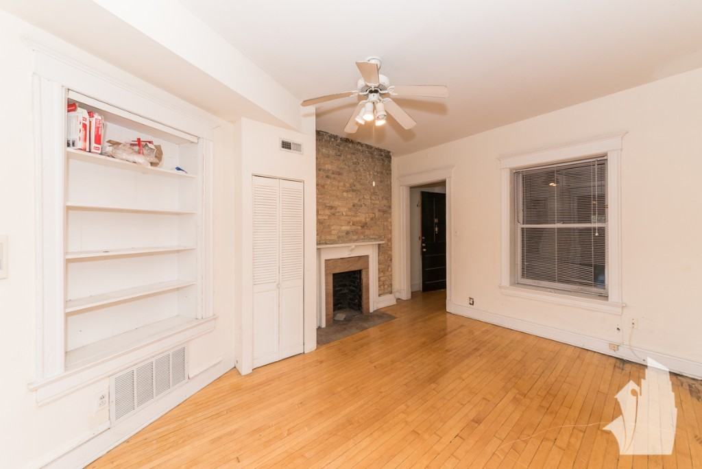 853 W Lill Ave #853J - Photo 4 of 15