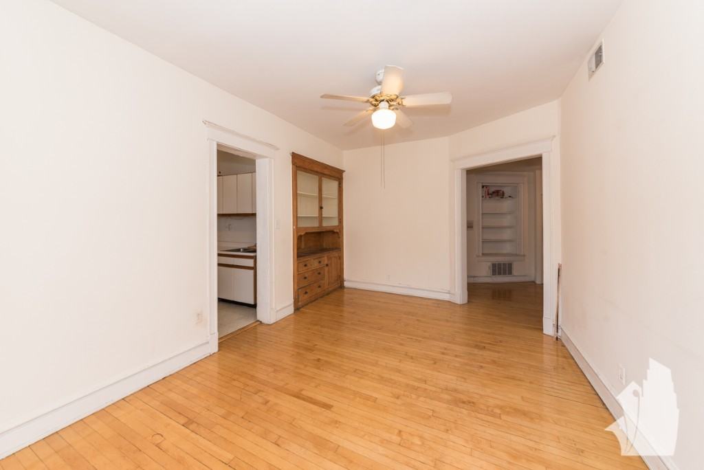 853 W Lill Ave #853J - Photo 6 of 15