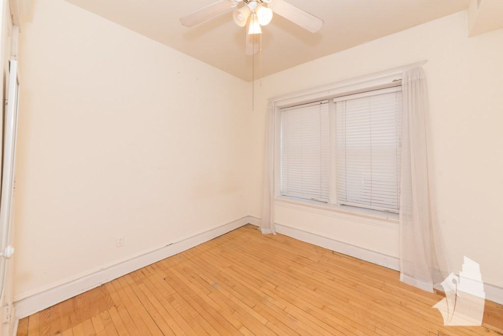 853 W Lill Ave #853J - Photo 7 of 15
