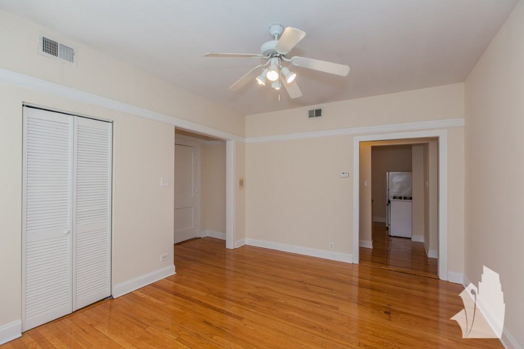 859 W Cornelia Ave #853-2S - Photo 4 of 10