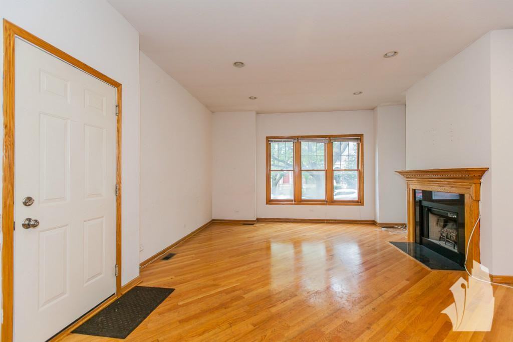 2715 N Wayne Ave #2717-3N - Photo 2 of 14