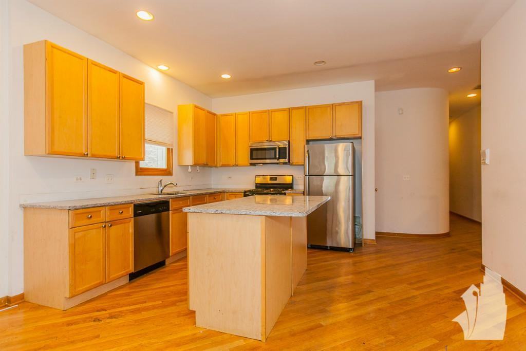 2715 N Wayne Ave #2717-3N - Photo 5 of 14