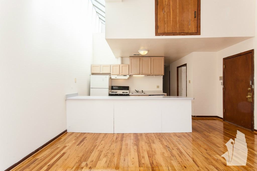 2519 N Lincoln Ave #2521B3 - Photo 3 of 13