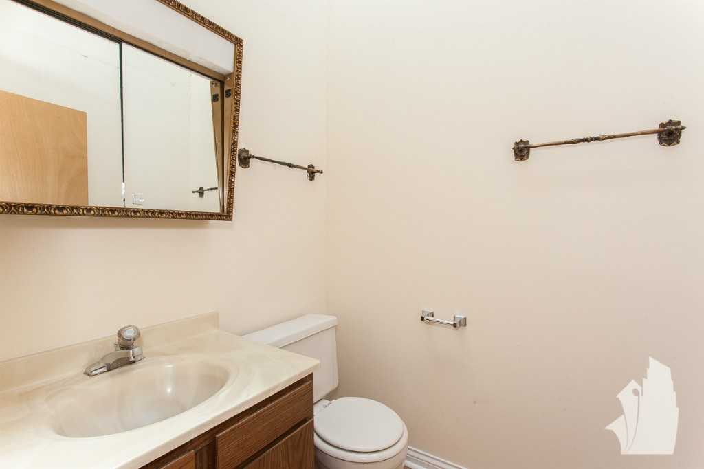 2519 N Lincoln Ave #2521B3 - Photo 6 of 13