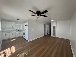 121 W Century Blvd #121 - Photo 2 of 15