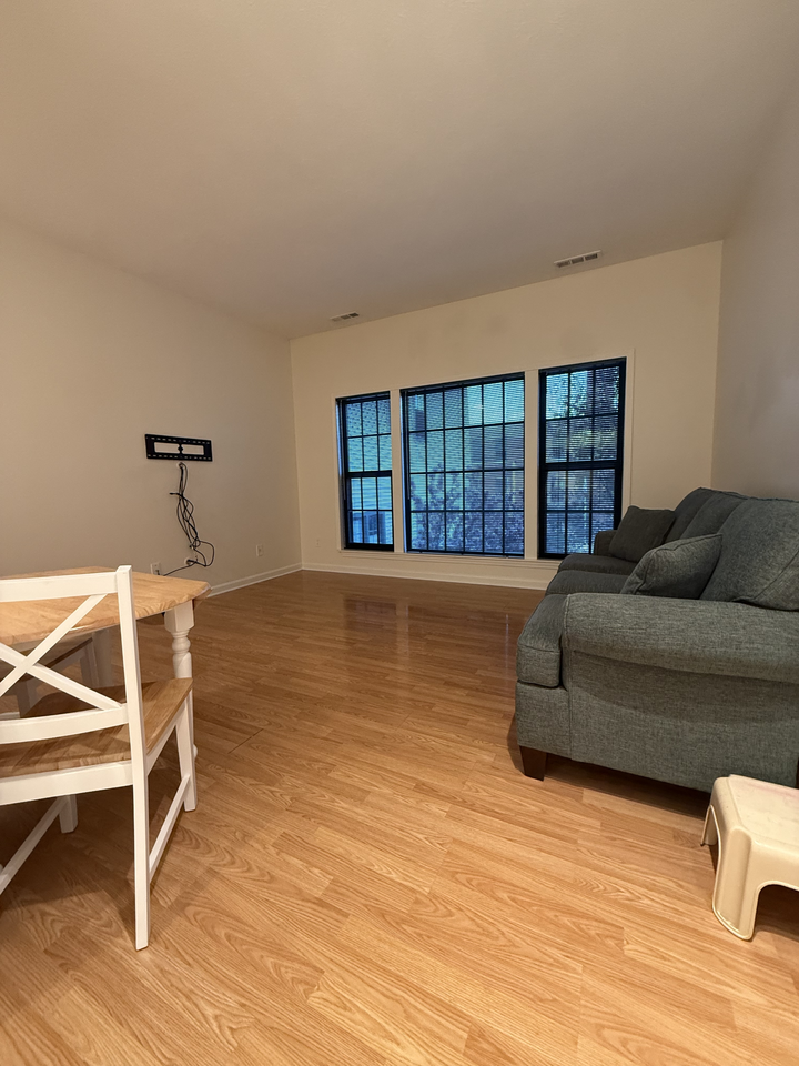 71 Princeton St #1 - Photo 4 of 11