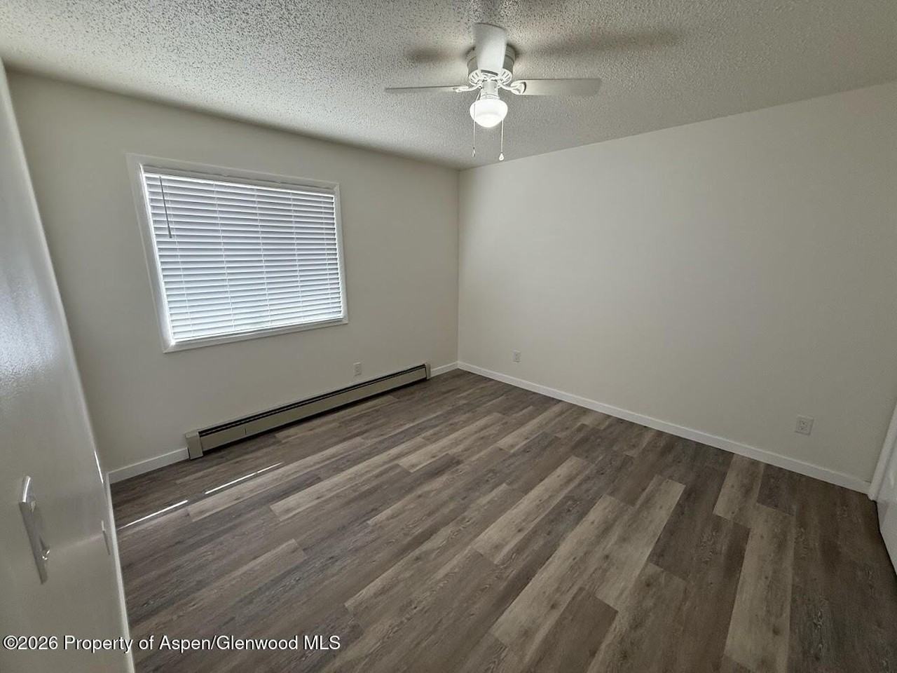 726 Tucker St - Photo 5 of 7