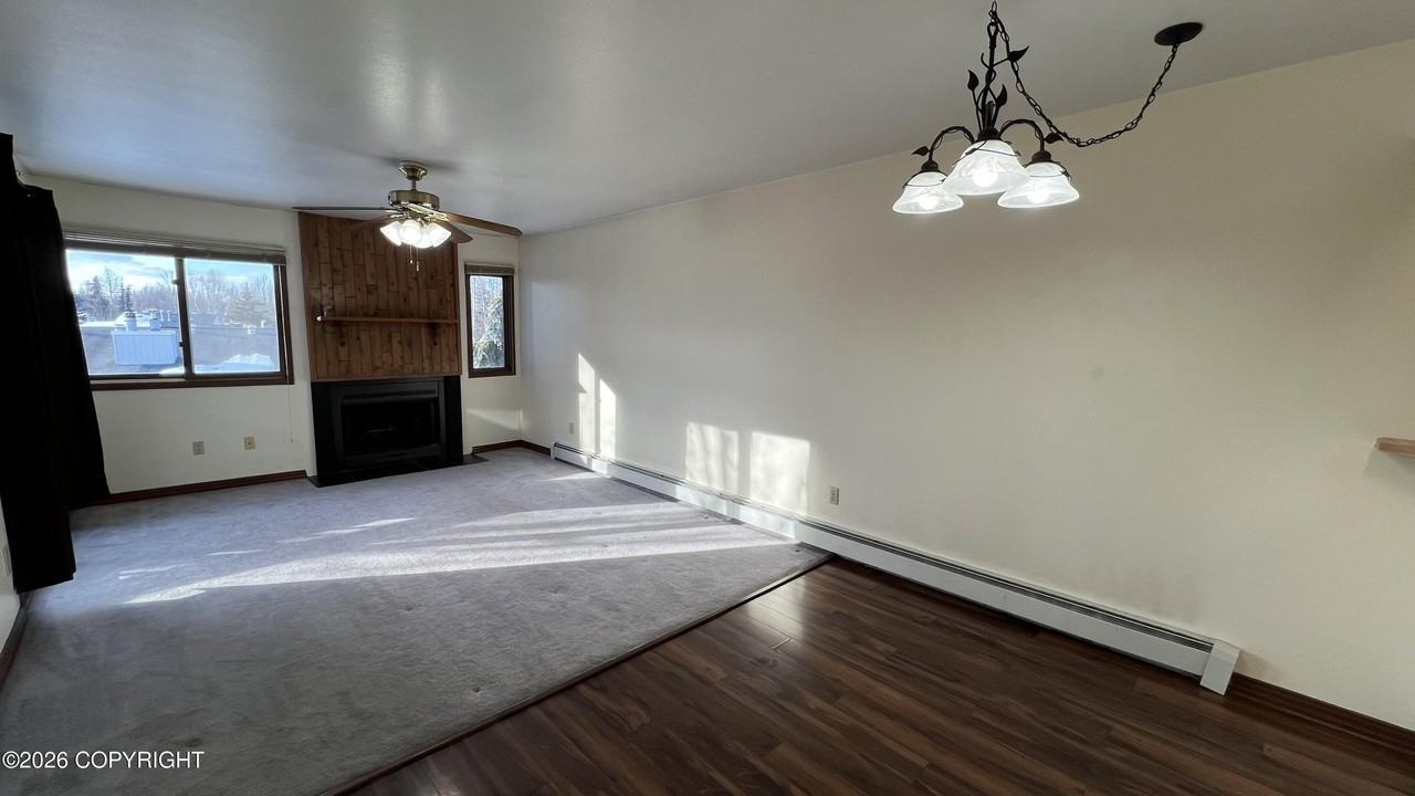 1630 Eastridge Dr #303 - Photo 3 of 23