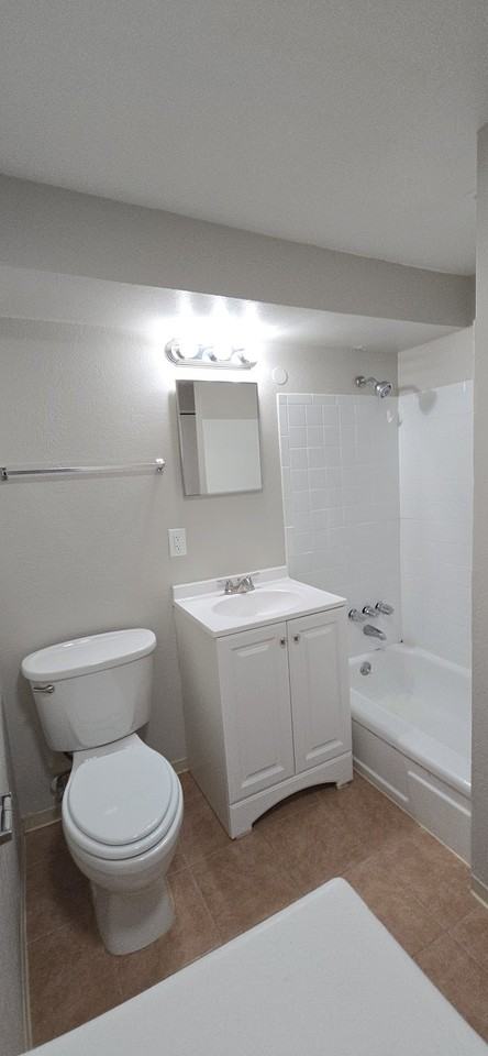 1613 Allison Street - Photo 4 of 42