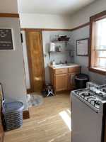 featured image of 3059 S Kinnickinnic Ave