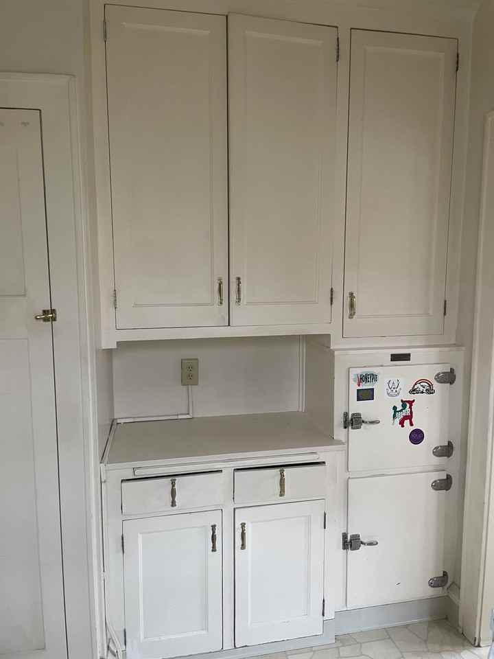 3059 S Kinnickinnic Ave - Photo 2 of 7