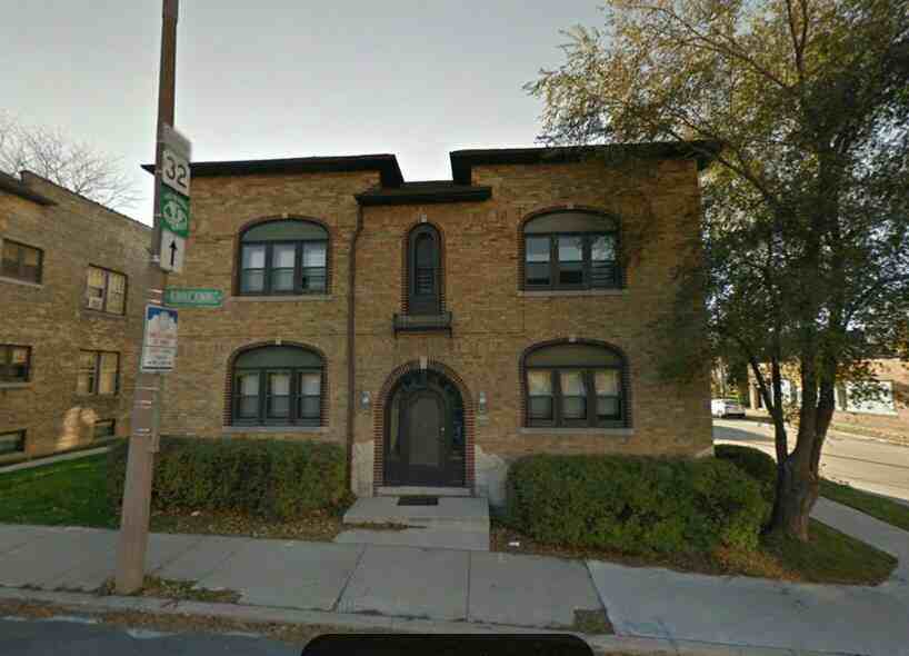 3059 S Kinnickinnic Ave - Photo 7 of 7
