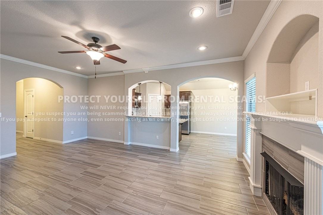 4636 W Croft Dr - Photo 4 of 16