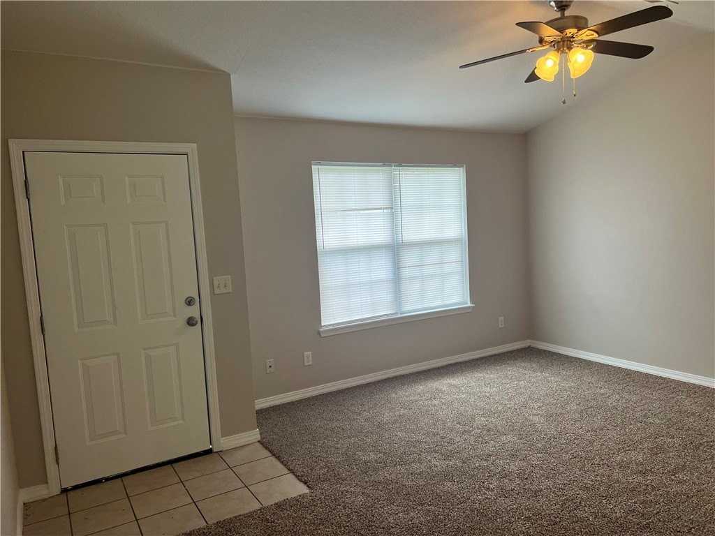2156B Kristy Ln - Photo 4 of 15