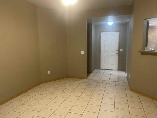2528 Woodford St - Photo 2 of 13