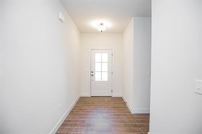 924 Parker Ln - Photo 2 of 26