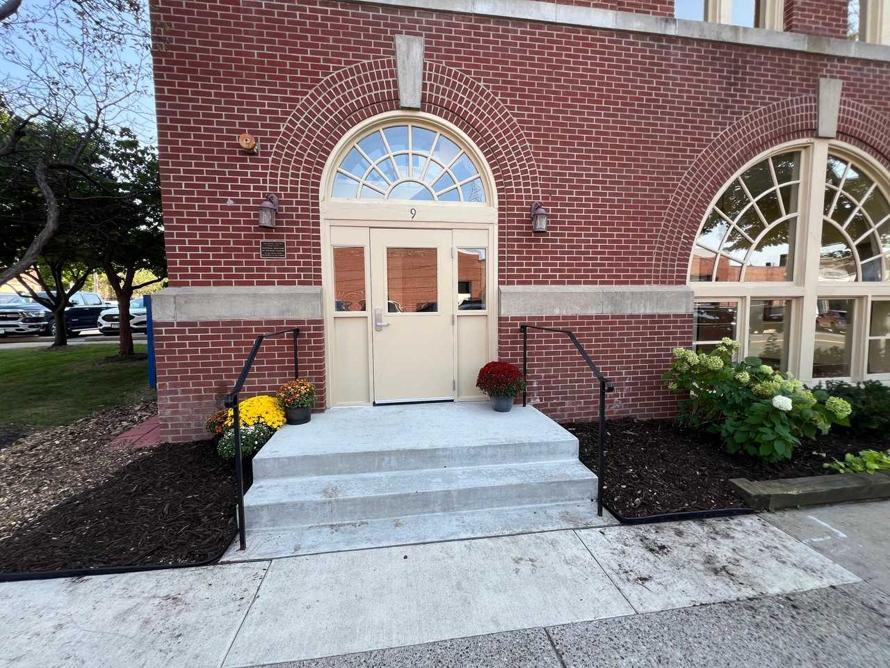 Old City Hall Apartments - Photo 6 of 11