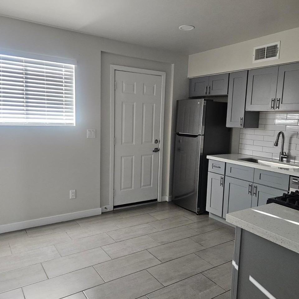 3326 N 66th Pl #4 - Photo 6 of 10