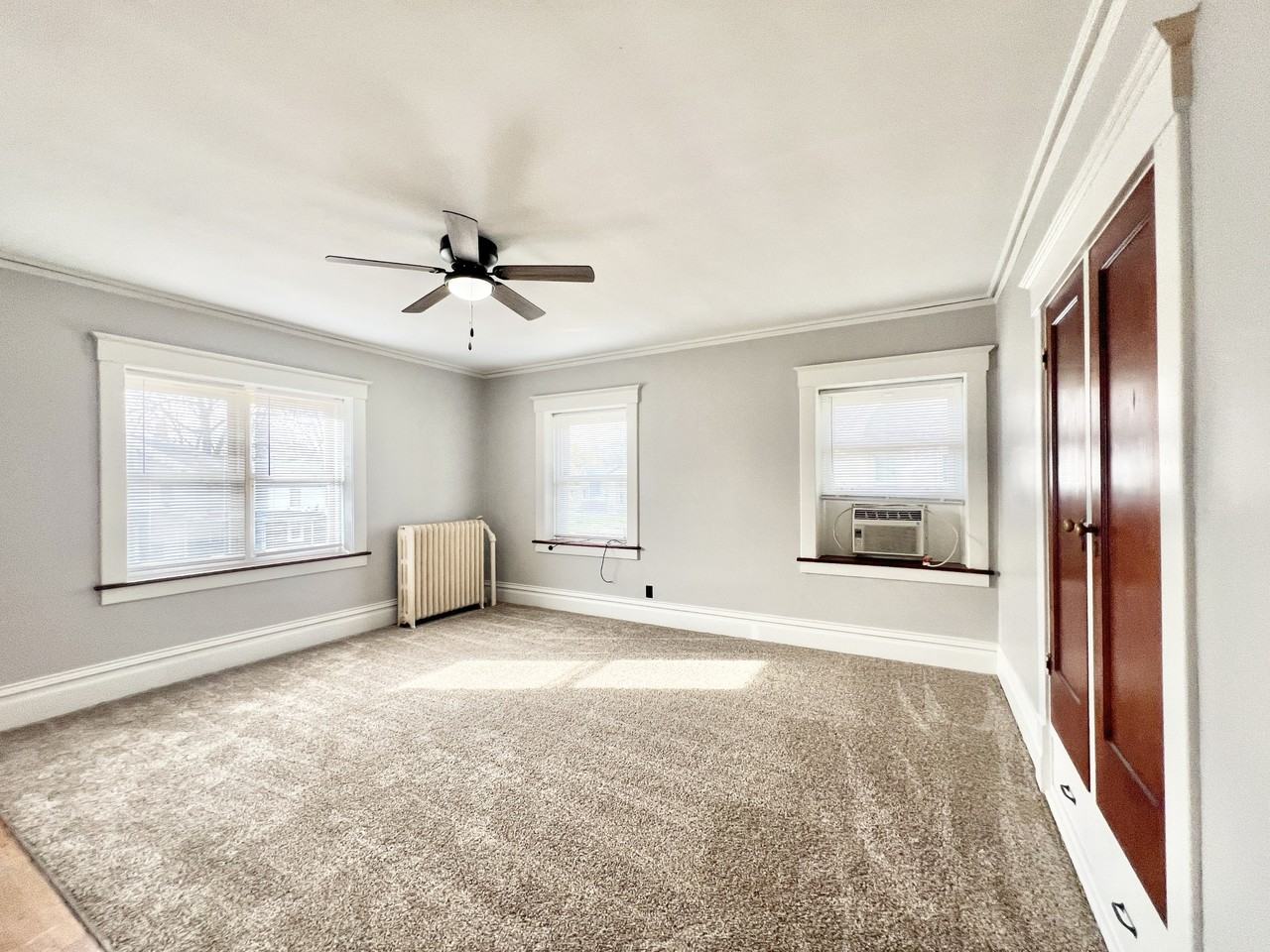 177 South High Street - Photo 4 of 10