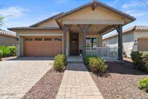 featured image of 20579 W Edgemont Ave