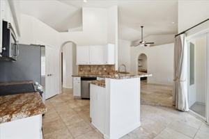 featured image of 2207 E Tahitian Way